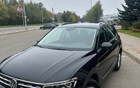Volkswagen Tiguan II, 2017 год, 2 350 000 рублей, 2 фотография