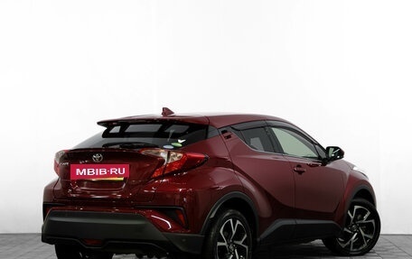Toyota C-HR I рестайлинг, 2017 год, 1 899 000 рублей, 3 фотография