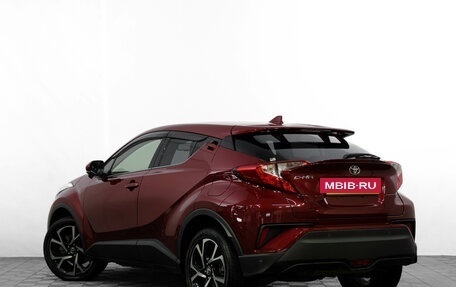 Toyota C-HR I рестайлинг, 2017 год, 1 899 000 рублей, 5 фотография