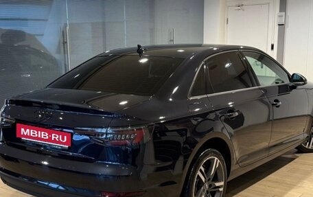 Audi A4, 2018 год, 2 650 000 рублей, 7 фотография
