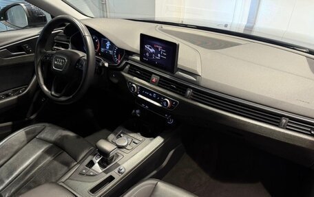 Audi A4, 2018 год, 2 650 000 рублей, 11 фотография