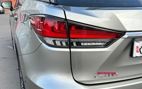 Lexus RX IV рестайлинг, 2020 год, 5 400 000 рублей, 8 фотография