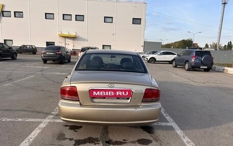 Hyundai Sonata IV рестайлинг, 2004 год, 395 000 рублей, 3 фотография