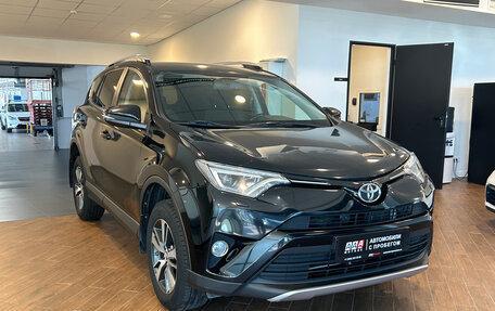 Toyota RAV4, 2018 год, 2 350 000 рублей, 5 фотография