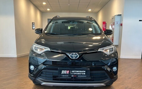 Toyota RAV4, 2018 год, 2 350 000 рублей, 6 фотография