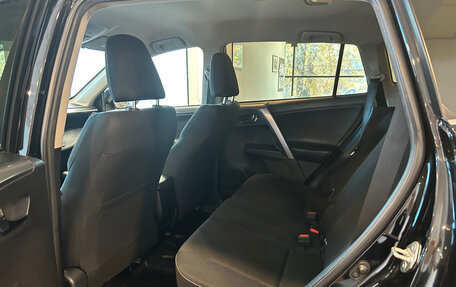 Toyota RAV4, 2018 год, 2 350 000 рублей, 22 фотография