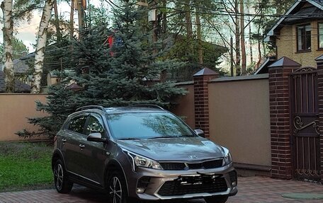 KIA Rio IV, 2021 год, 1 570 000 рублей, 1 фотография