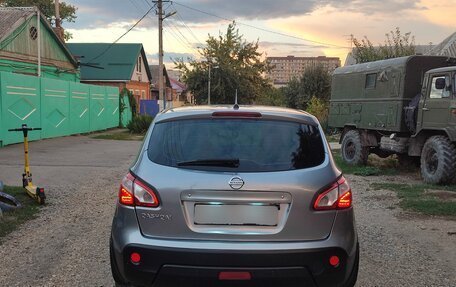 Nissan Qashqai, 2011 год, 930 000 рублей, 3 фотография