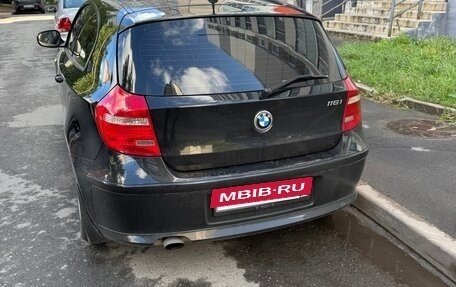 BMW 1 серия, 2011 год, 1 000 000 рублей, 2 фотография