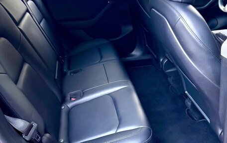 Tesla Model Y I, 2022 год, 3 900 000 рублей, 9 фотография