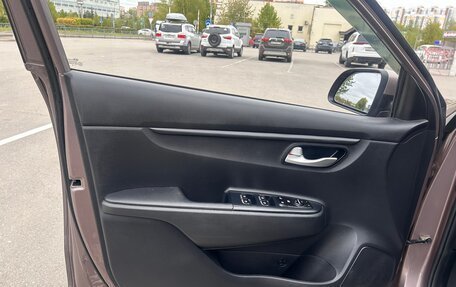KIA Rio IV, 2021 год, 1 570 000 рублей, 30 фотография