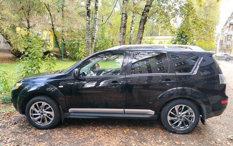 Mitsubishi Outlander III рестайлинг 3, 2008 год, 1 250 000 рублей, 5 фотография