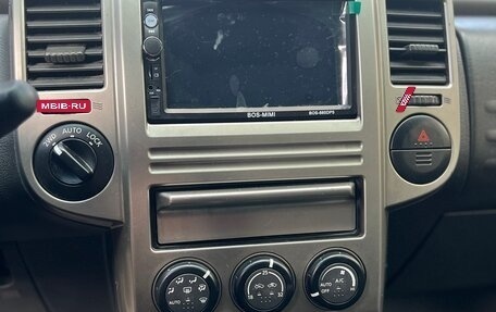 Nissan X-Trail, 2005 год, 830 000 рублей, 8 фотография
