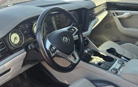 Volkswagen Touareg III, 2020 год, 4 500 000 рублей, 4 фотография