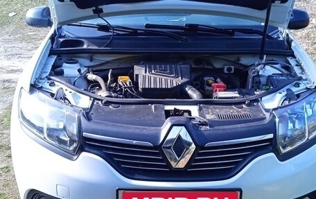 Renault Logan II, 2016 год, 750 000 рублей, 1 фотография