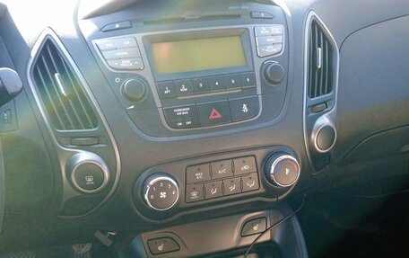 Hyundai ix35 I рестайлинг, 2014 год, 1 150 000 рублей, 13 фотография