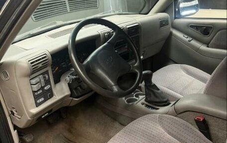 Chevrolet Blazer II рестайлинг, 1998 год, 599 000 рублей, 4 фотография