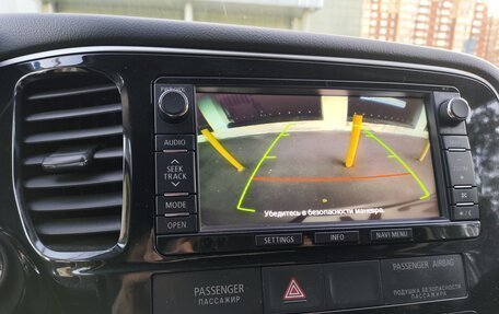 Mitsubishi Outlander III рестайлинг 3, 2012 год, 1 150 000 рублей, 10 фотография