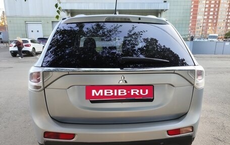 Mitsubishi Outlander III рестайлинг 3, 2012 год, 1 150 000 рублей, 5 фотография