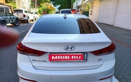 Hyundai Elantra VI рестайлинг, 2018 год, 1 350 000 рублей, 4 фотография