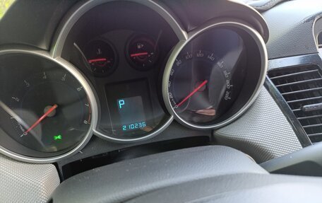 Chevrolet Cruze II, 2011 год, 650 000 рублей, 24 фотография