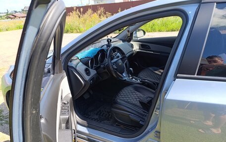 Chevrolet Cruze II, 2011 год, 650 000 рублей, 26 фотография