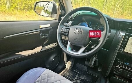 Toyota Fortuner II, 2020 год, 5 600 000 рублей, 14 фотография