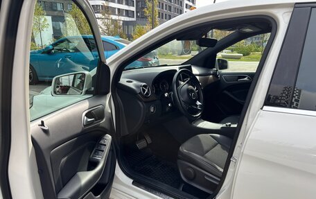 Mercedes-Benz B-Класс, 2015 год, 1 350 000 рублей, 15 фотография