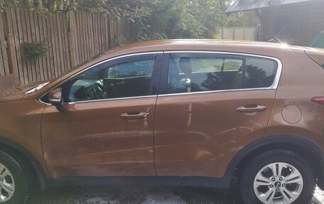 KIA Sportage IV рестайлинг, 2016 год, 1 750 000 рублей, 4 фотография