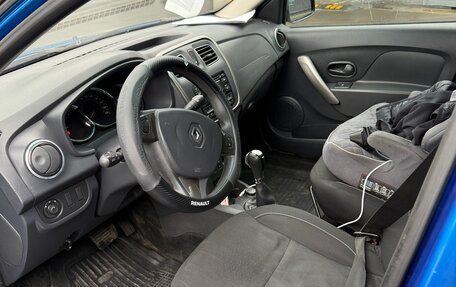 Renault Sandero II рестайлинг, 2015 год, 820 000 рублей, 11 фотография