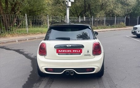 MINI Hatch, 2017 год, 1 999 000 рублей, 4 фотография