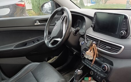 Hyundai Tucson III, 2019 год, 2 100 000 рублей, 4 фотография
