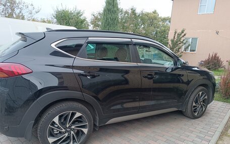 Hyundai Tucson III, 2019 год, 2 100 000 рублей, 3 фотография