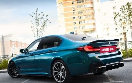 BMW 5 серия, 2021 год, 5 700 000 рублей, 5 фотография