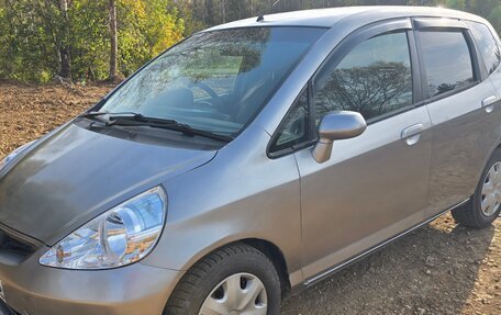 Honda Fit III, 2003 год, 390 000 рублей, 1 фотография