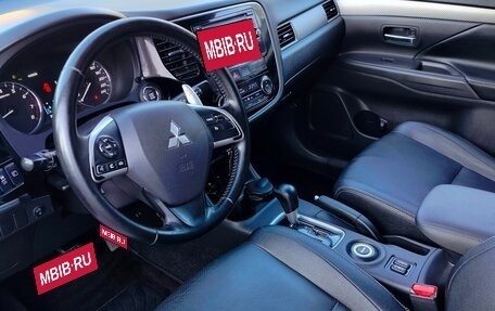Mitsubishi Outlander III рестайлинг 3, 2012 год, 1 150 000 рублей, 30 фотография