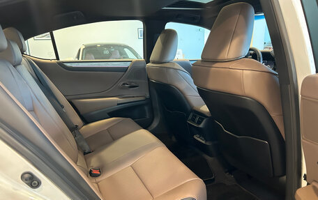Lexus ES VII, 2025 год, 6 150 000 рублей, 29 фотография
