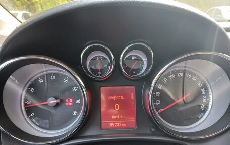 Opel Astra J, 2011 год, 750 000 рублей, 13 фотография