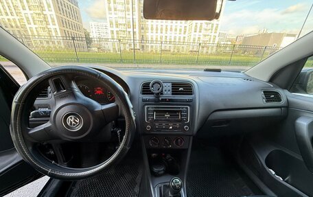 Volkswagen Polo VI (EU Market), 2013 год, 675 000 рублей, 11 фотография