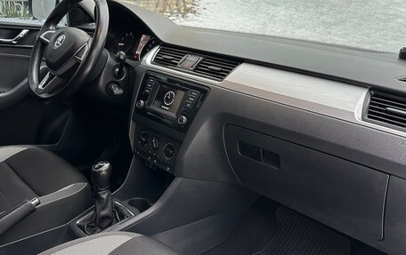 Skoda Rapid I, 2017 год, 985 000 рублей, 8 фотография