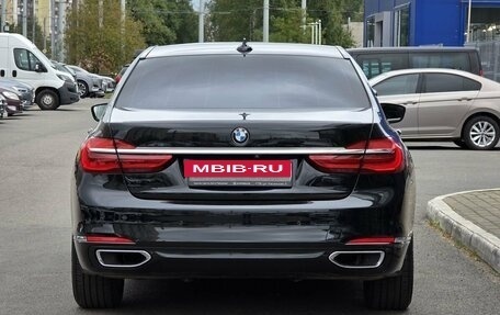 BMW 7 серия, 2017 год, 2 999 000 рублей, 7 фотография
