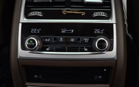 BMW 7 серия, 2017 год, 2 999 000 рублей, 23 фотография
