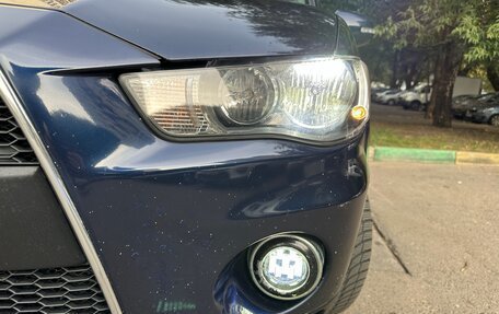 Mitsubishi Outlander III рестайлинг 3, 2010 год, 829 999 рублей, 6 фотография