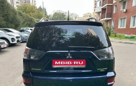 Mitsubishi Outlander III рестайлинг 3, 2010 год, 829 999 рублей, 16 фотография