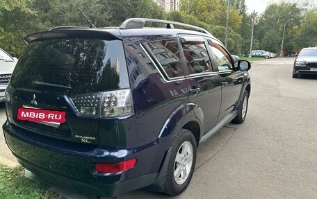 Mitsubishi Outlander III рестайлинг 3, 2010 год, 829 999 рублей, 14 фотография