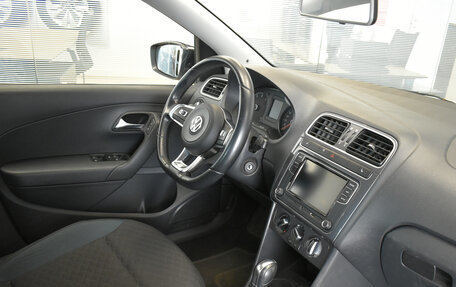 Volkswagen Polo VI (EU Market), 2019 год, 1 299 000 рублей, 17 фотография