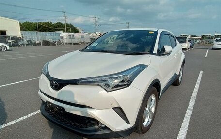 Toyota C-HR I рестайлинг, 2018 год, 1 800 000 рублей, 20 фотография