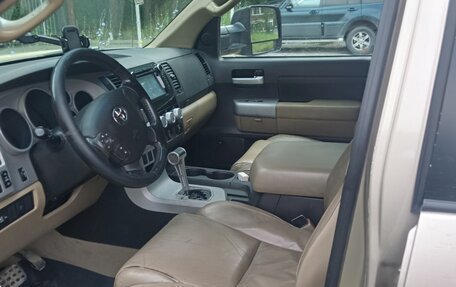 Toyota Tundra II, 2007 год, 2 300 000 рублей, 5 фотография