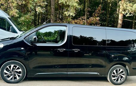 Peugeot Traveller I, 2019 год, 3 150 000 рублей, 9 фотография