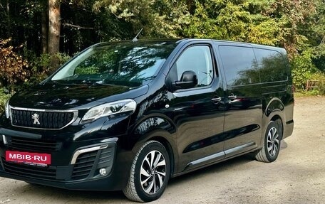 Peugeot Traveller I, 2019 год, 3 150 000 рублей, 2 фотография